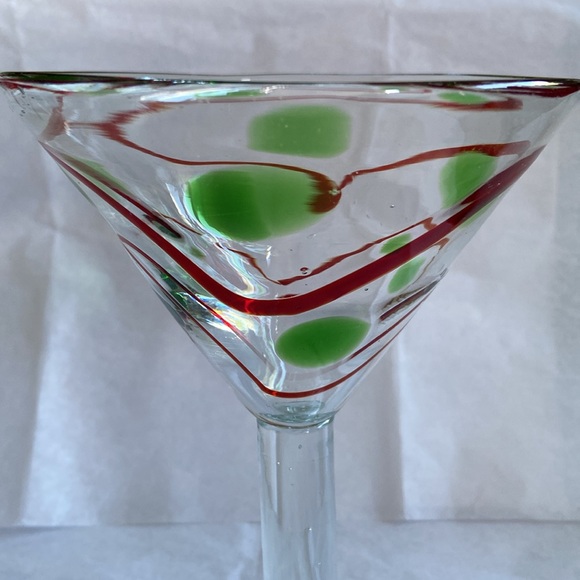 Martini Glasses Set of 2 Hand Blown Clear Glass with Green Dots Red Swirls NICE! - Picture 3 of 9